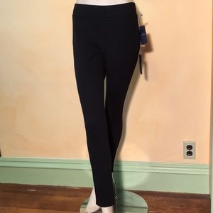 NYDJ pant, size 4P, NWT